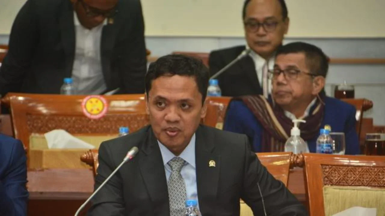 Komisi III DPR: KUHAP Baru Tidak Atur soal Penyadapan dan Bekukan Tabungan