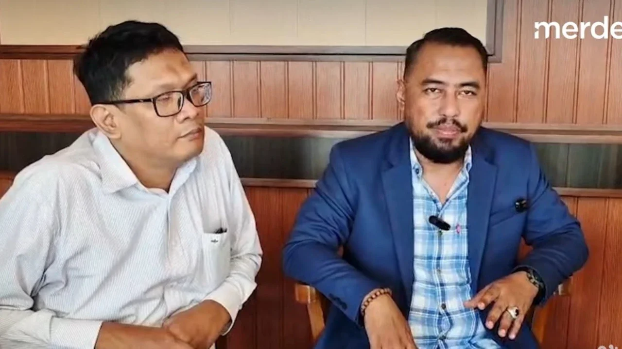 VIDEO: Emosi! Kubu Penggugat Kasus Ijazah Bongkar 'Akal-akalan' Jokowi, Pengadilan 'Istimewakan' Polisi
