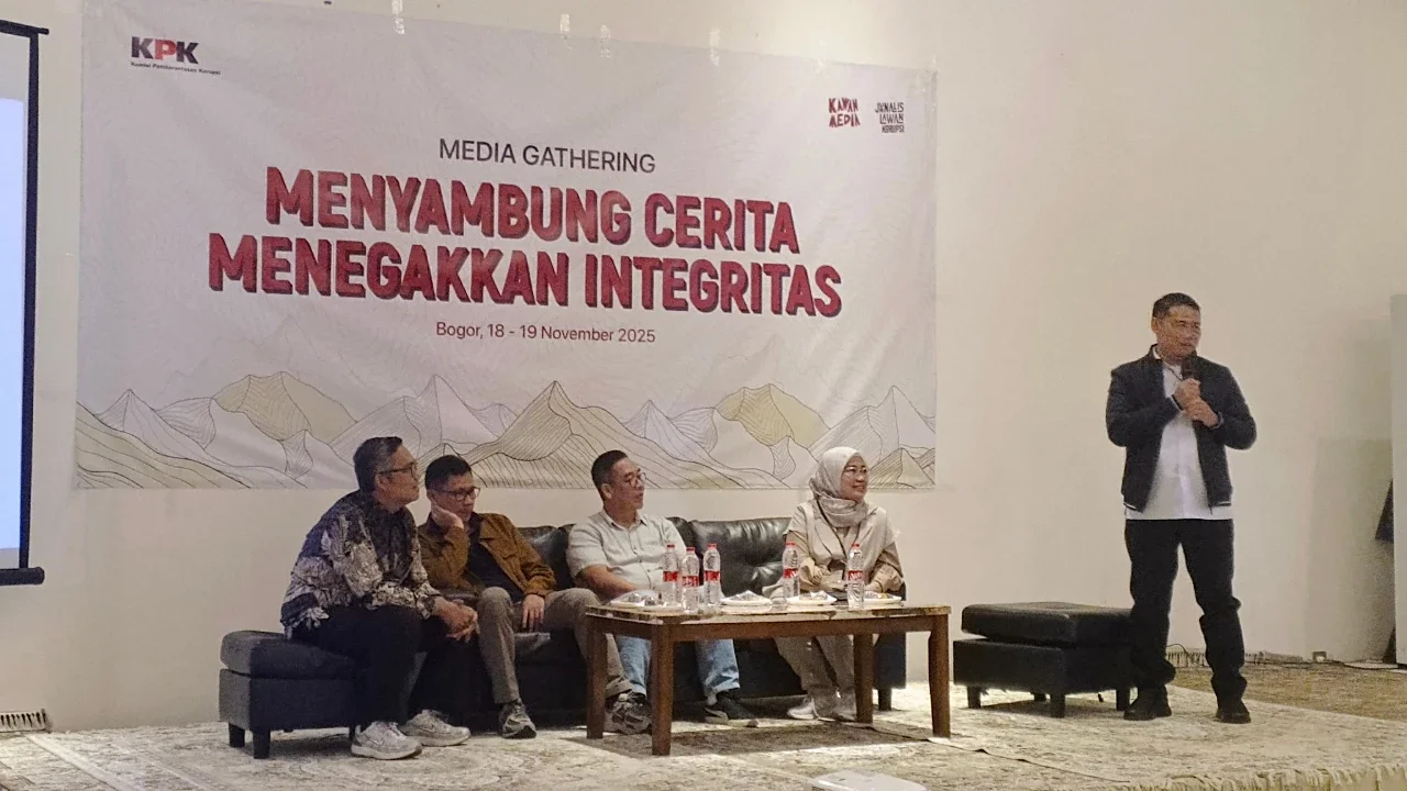 Cerita KPK di Balik Penangkapan Lukas Enembe, Penyidik Cium Tangan hingga Ngutang Sewa Pesawat ke Jakarta