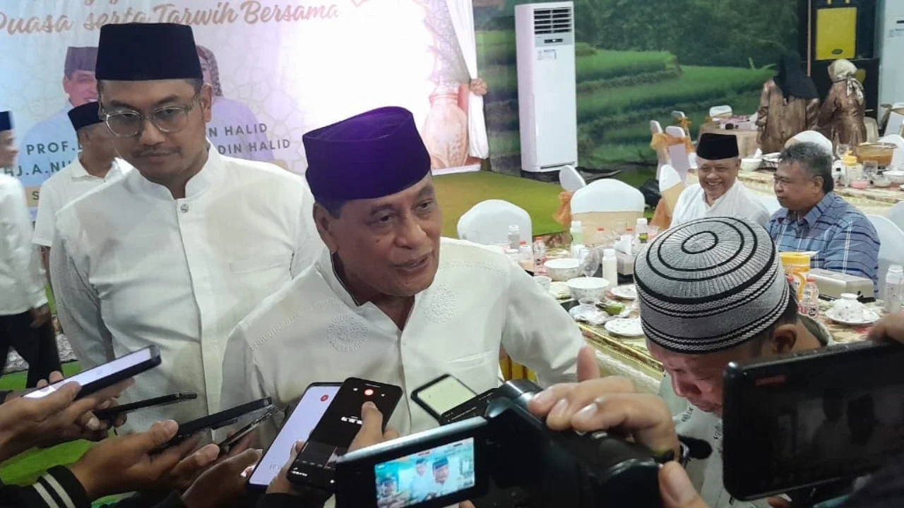 VIDEO: Tajam DPR Soal Gedung Koperasi Merah Putih 