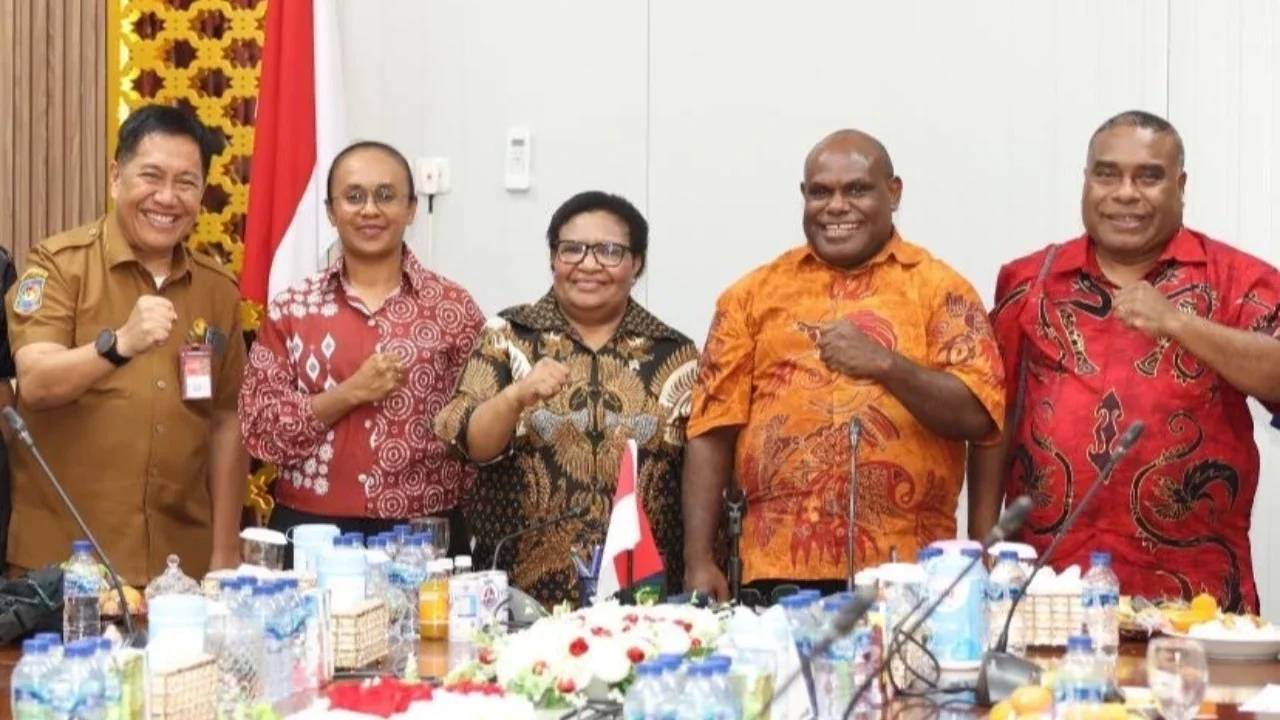 Wamendagri Ribka Dorong Percepatan Pembangunan Infrastruktur Pemerintahan di Papua Tengah