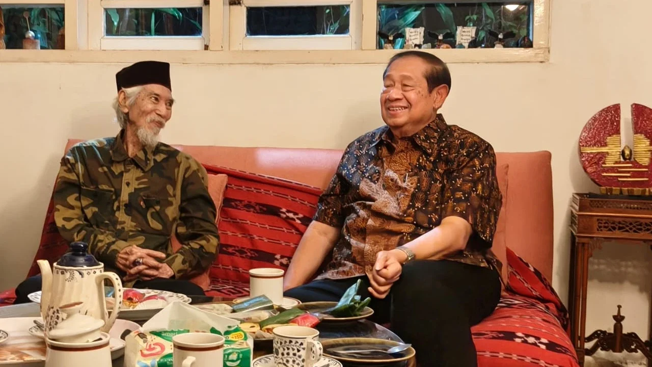 Hangatnya Silaturahmi SBY–Yok Koeswoyo, Terungkap Rencana Tribute Koes Plus