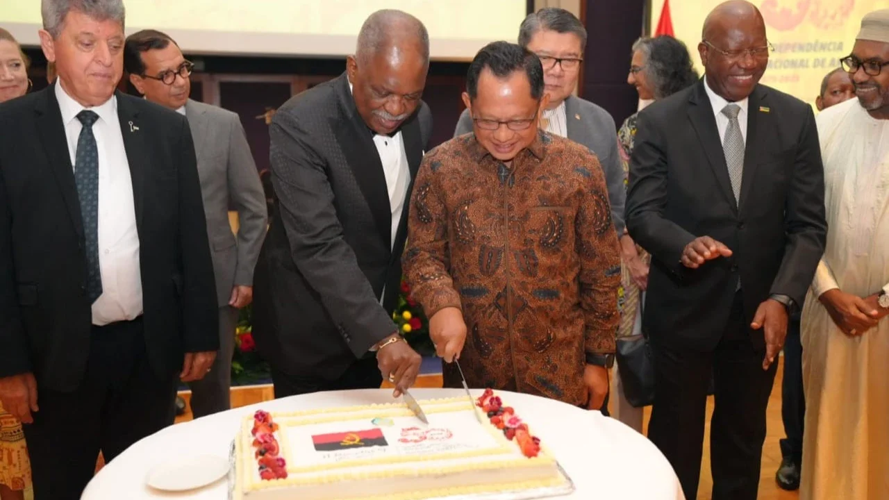 Hadiri Resepsi 50 Tahun Kemerdekaan Republik Angola, Mendagri: Kehormatan Besar bagi Rakyat Indonesia