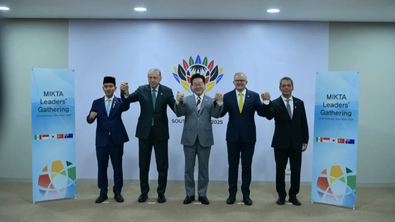 VIDEO: Momen Wapres Gibran Gantikan Prabowo di G20 Afsel, Foto Bareng Pemimpin Dunia