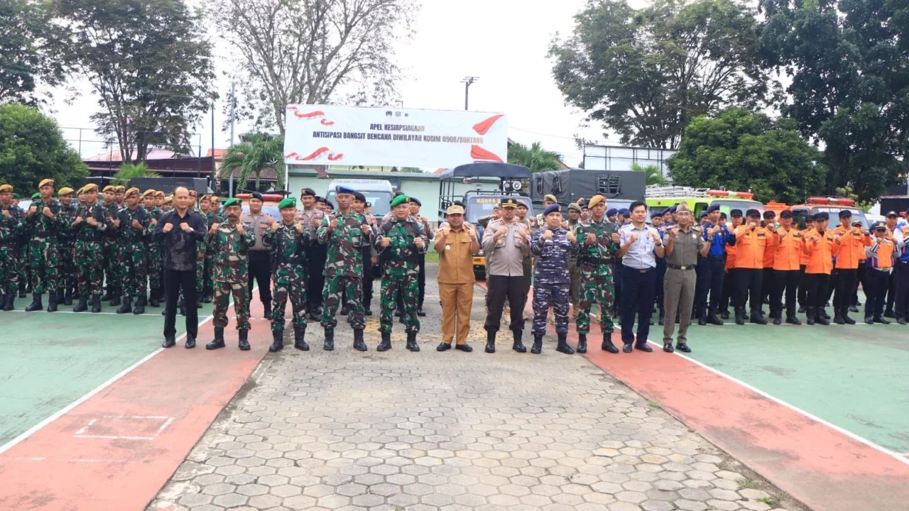 Pemkot Bontang Gelar Apel Kesiapsiagaan Hadapi Cuaca Ekstrem, Libatkan TNI–Polri hingga Relawan