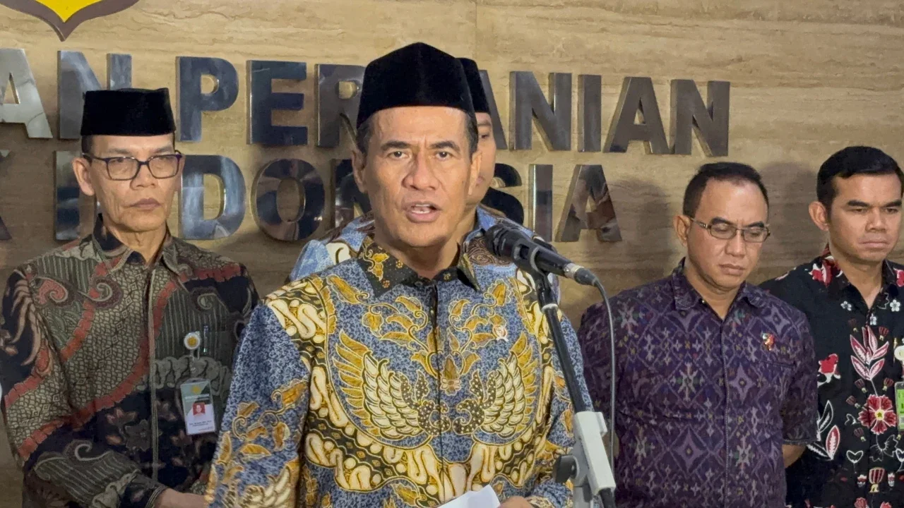 Pegawai Kementan Pungli Ratusan Juta Bantuan Alat dan Mesin Buat Petani, Langsung Dipecat Mentan Amran
