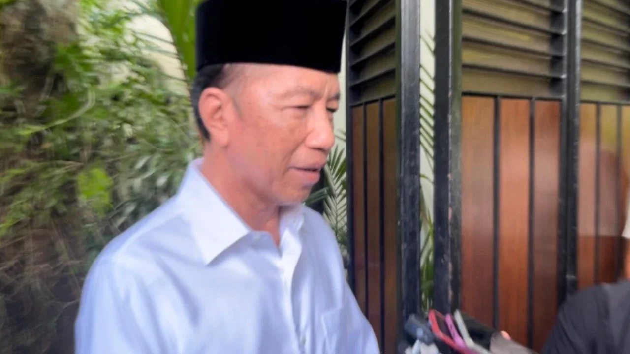 Jokowi Buka Suara Namanya Disebut-sebut dalam Polemik Bandara Morowali