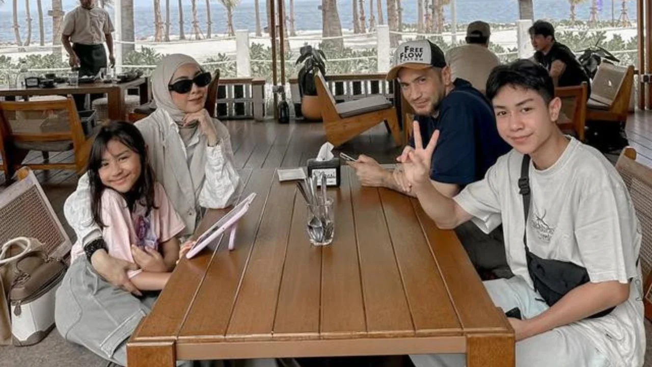 Potret Kenangan Gary Iskak dan Keluarga. (Sumber: Instagram/richaiskak)