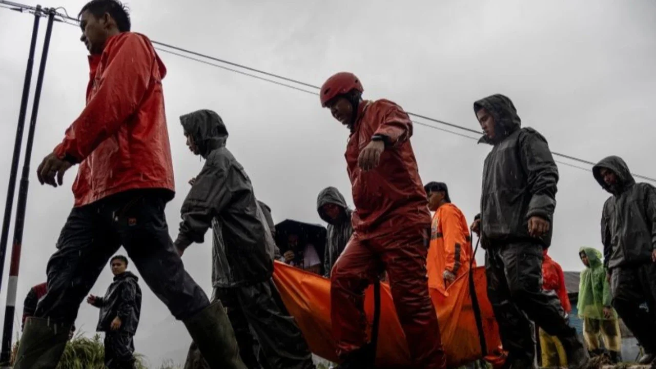 Jenazah korban bencana di Sumatera