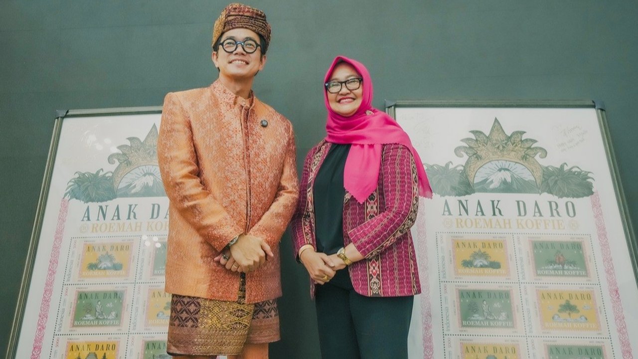 Roemah Koffie dan PT Pos Indonesia Luncurkan Prangko Edisi Spesial 'Anak Daro' di Jakarta Coffee Week 2025