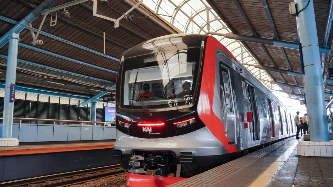 Usai Pangan, Prabowo Bakal Fokus Benahi Sistem Kereta Api di Indonesia