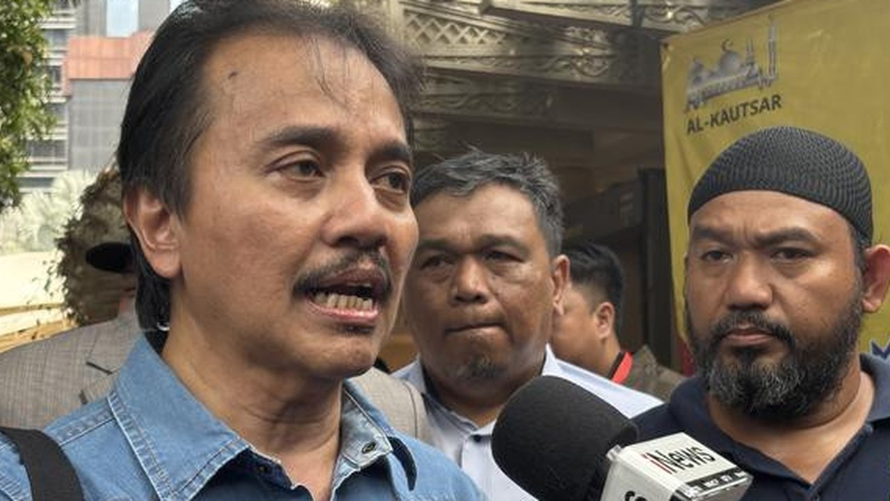 Roy Suryo Cs Resmi Jadi Tersangka Kasus Tuduhan Ijazah Palsu Jokowi, Terancam Langsung Ditahan