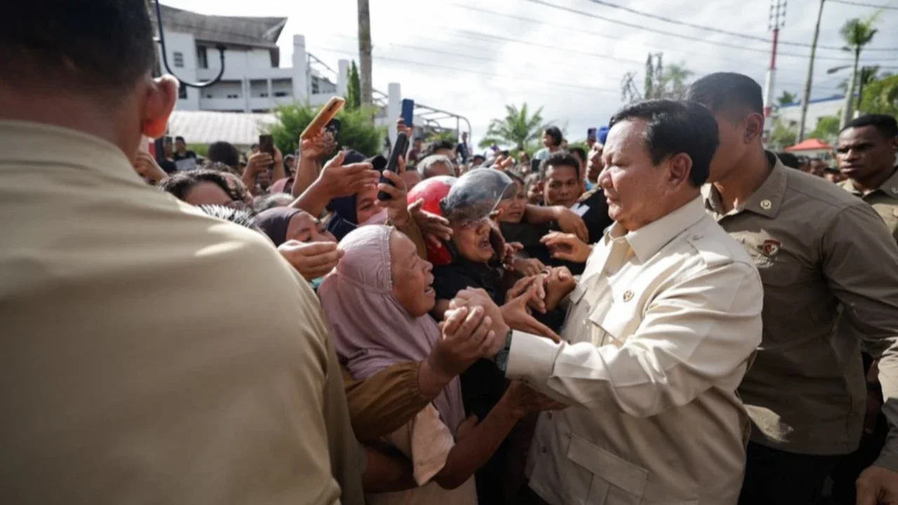 Presiden Prabowo Tinjau Korban Banjir di Sumatera, Aceh dan Tapanuli