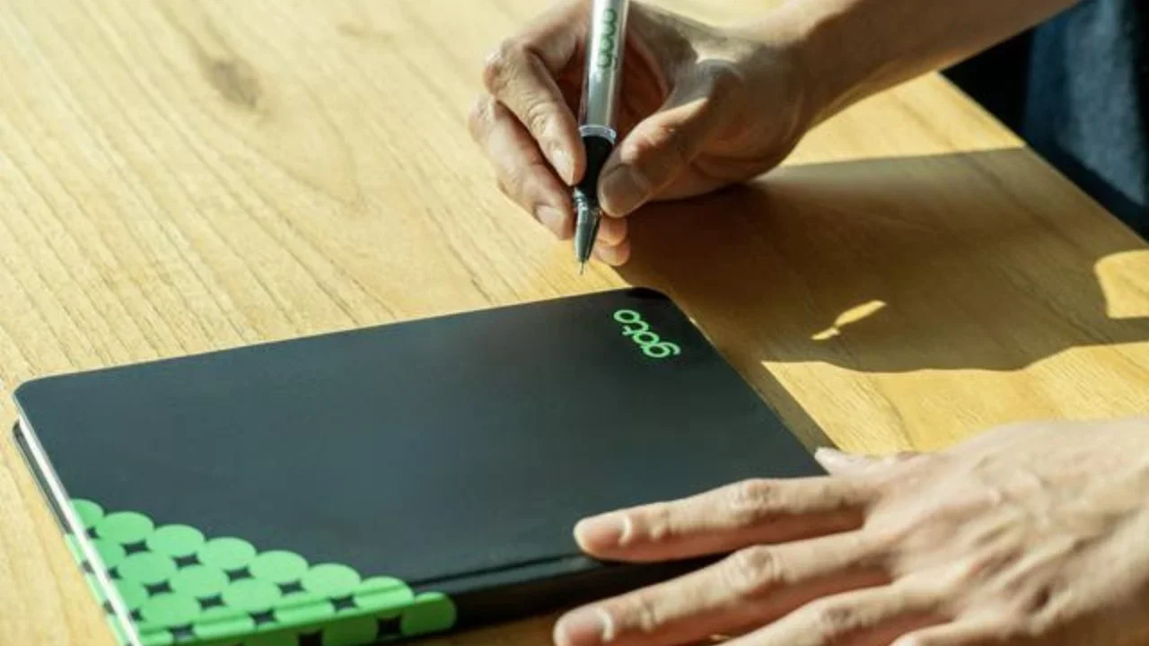 Gojek dan Tokopedia bentuk GoTo, grup teknologi terbesar di Indonesia.