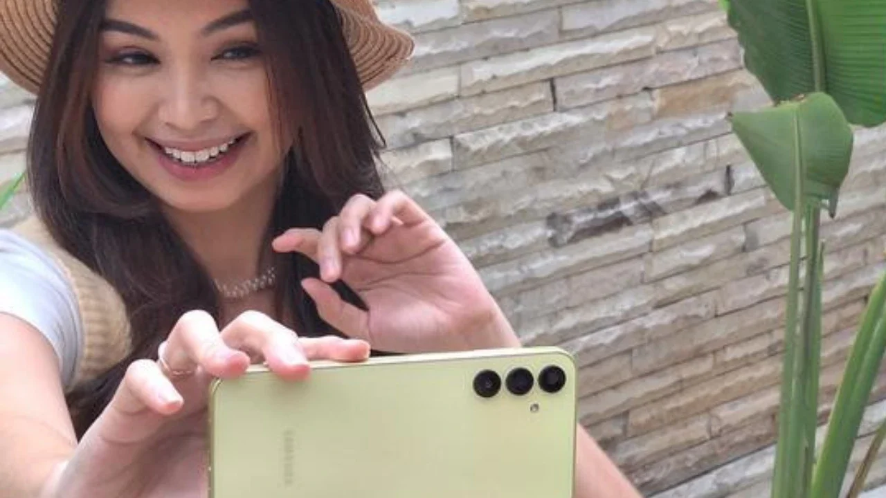 Tecno Camon 40 Pro 5G. Liputan6.com/Reanthonio Oktovier Sinanu