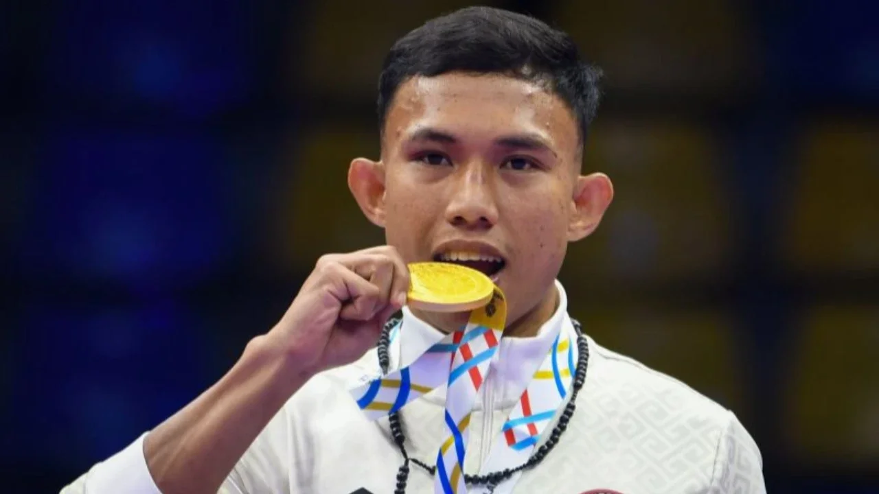 Cerita Perjuangan Riyan Jefri, Anak Tukang Pijat Keliling Peraih Emas SEA Games 2025