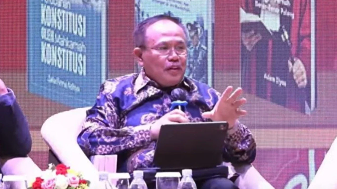 VIDEO: Eks Hakim Konstitusi 