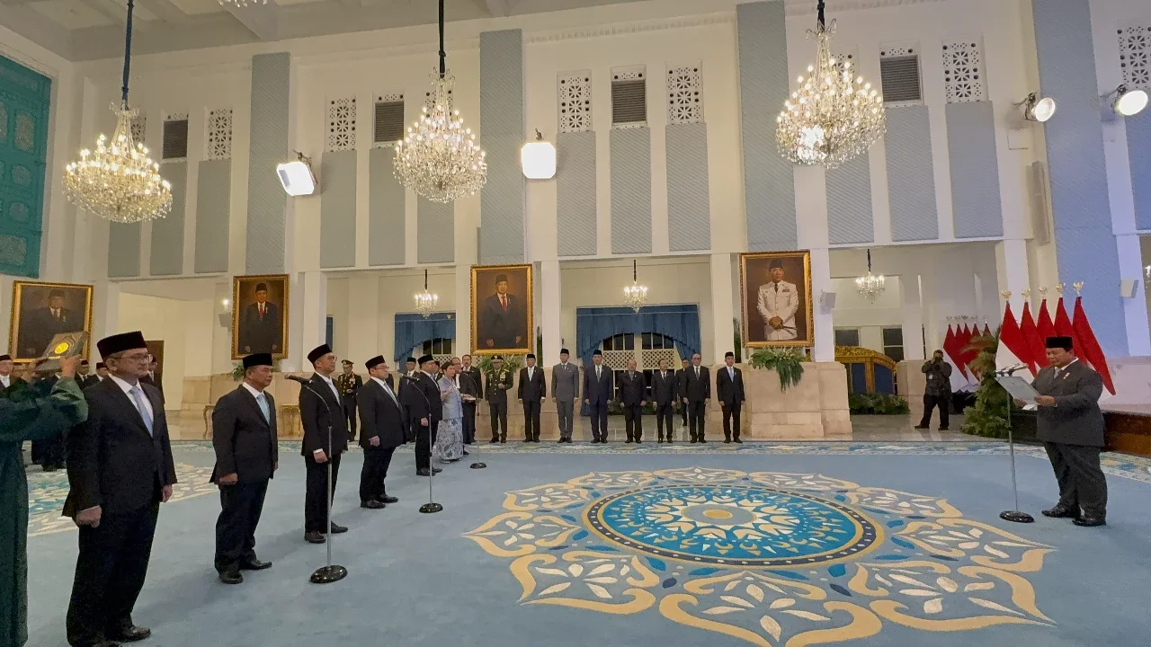 Presiden Prabowo Lantik 6 Duta Besar di Istana
