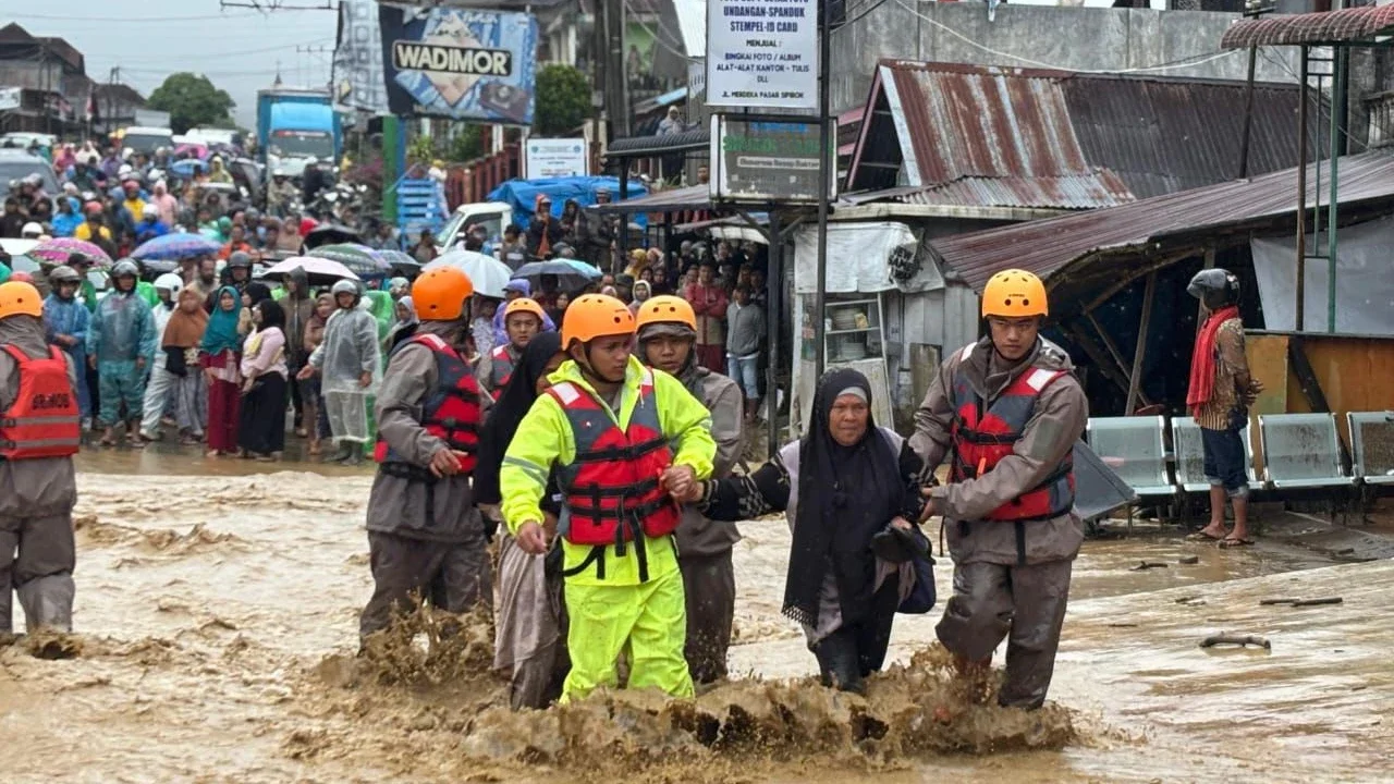 Update Jumlah Korban Banjir dan Longsor di Sumut, 290 Orang Meninggal Dunia