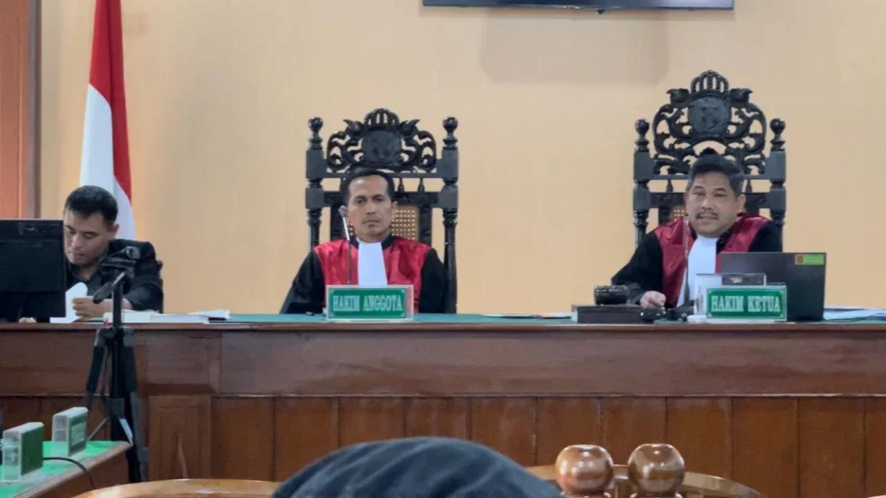 Kubu Jokowi Ngotot Pertahankan Eksepsi di Sidang Gugatan Citizen Lawsuit: Kami Tetap pada Pendirian!