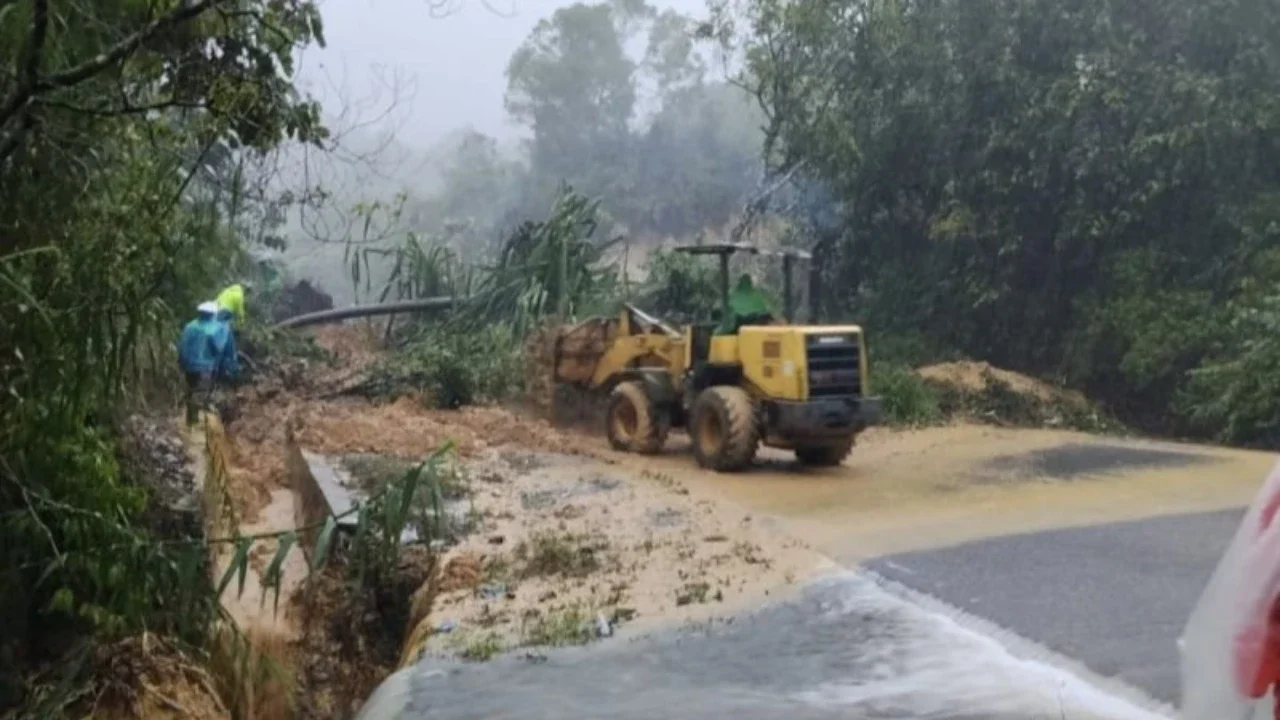 14 Jembatan Rusak di Aceh Rusak Dihantam Banjir, Pasokan Bantuan Terhambat