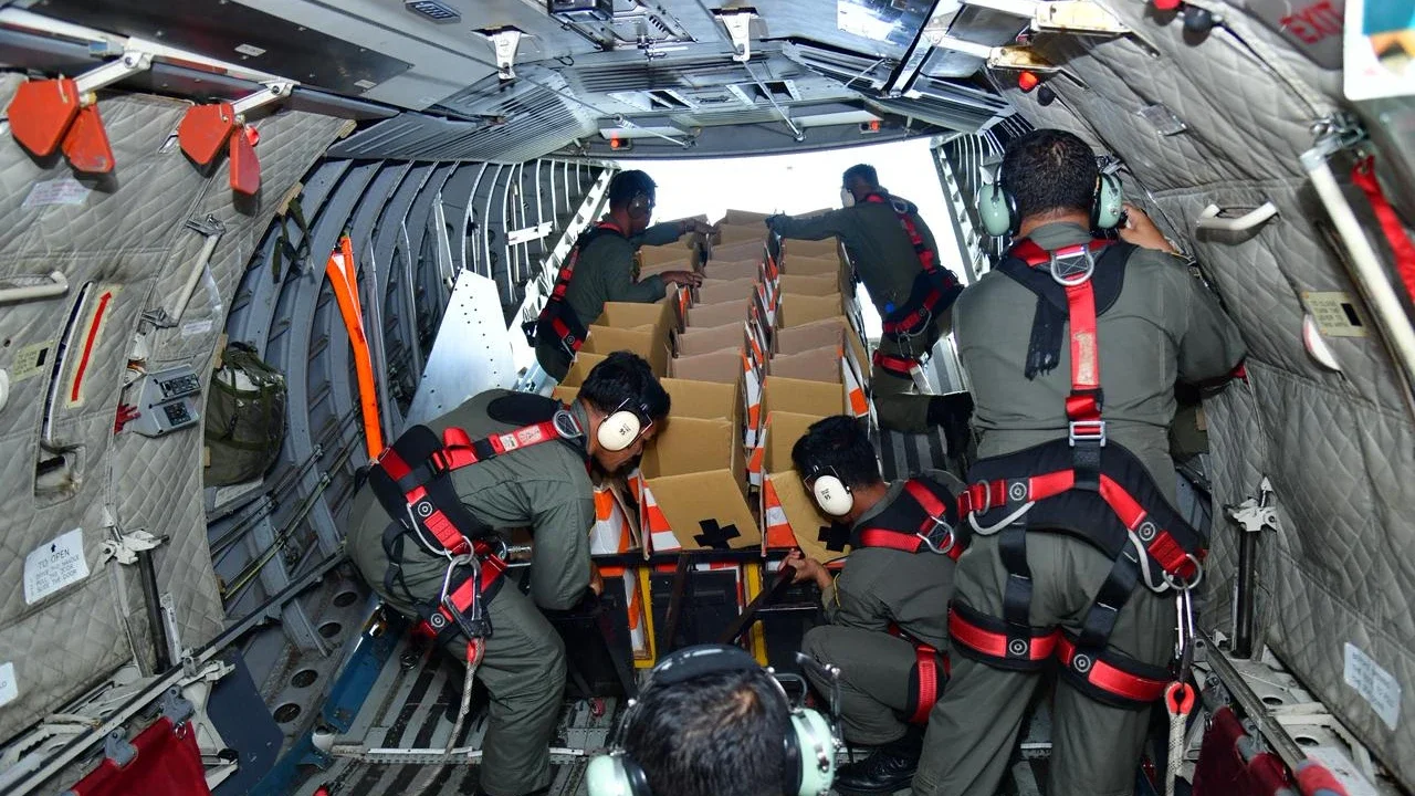 Satgas Penanggulangan Bencana Sumatera Bakal Distribusi Bantuan dengan Metode Heli Box