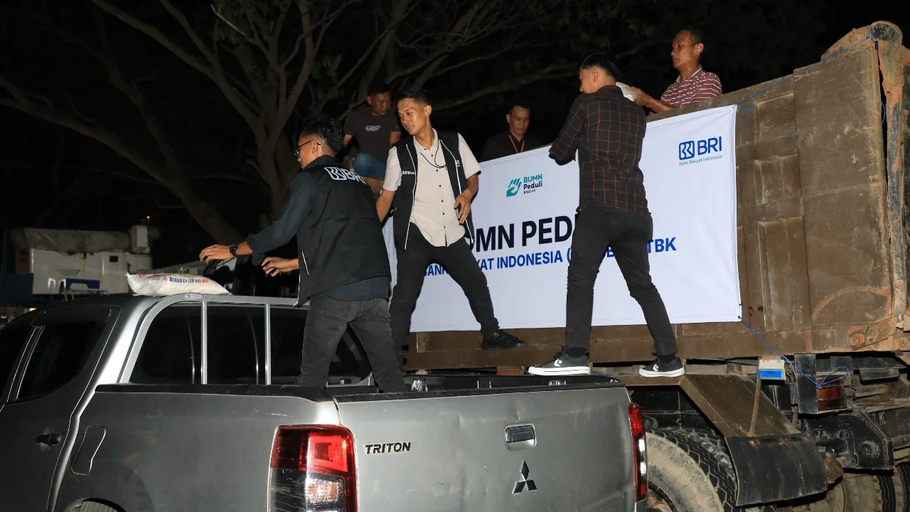 Komitmen Nyata BUMN Peduli, BRI Terjunkan Relawan & Dukungan Jangka Panjang Pemulihan Bencana Sumatra