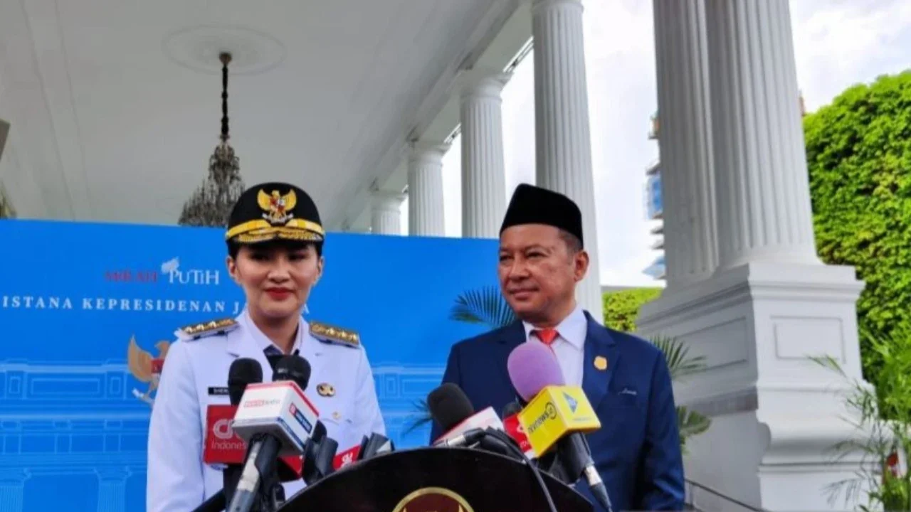 VIDEO: Momen Prabowo Kaget Lihat Gubenur Cantik Sherly 