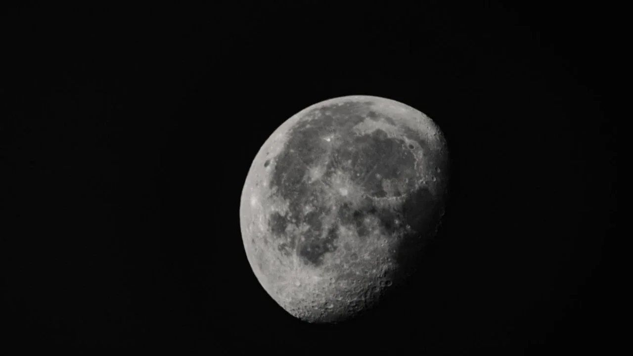 Bahkan pendaratan di bulan yang dilakukan saat ini menjadikan India sebagai negara pertama yang mendarat di dekat kutub selatan bulan.