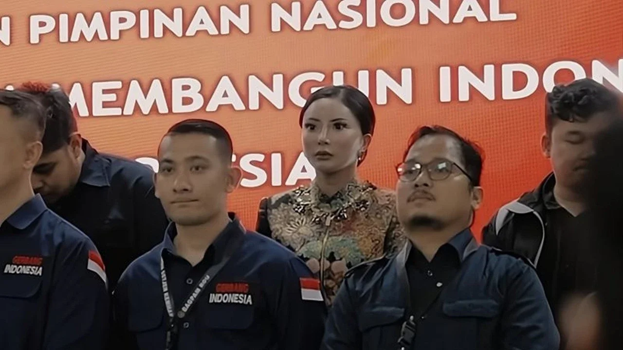 Kemhan Buka Suara Selebgram Ayu Aulia Dilantik Jadi Tim Kreatif