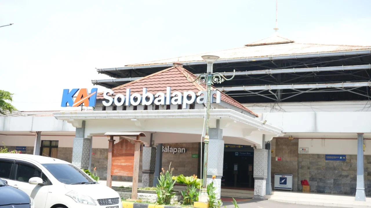 Stasiun Solo dan Yogyakarta Kini Ada Wifi Gratis