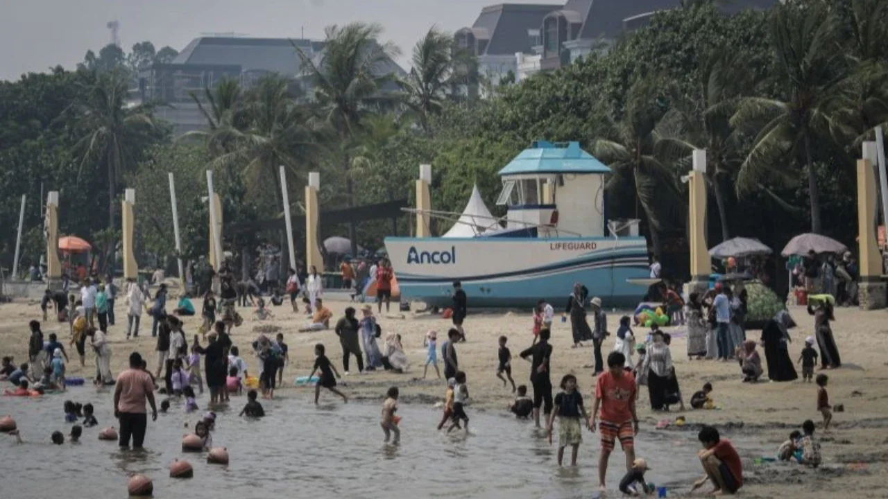 Ancol Dipadati 34.500 Orang Saat Libur Nataru, Pantai hingga Dufan Jadi Favorit
