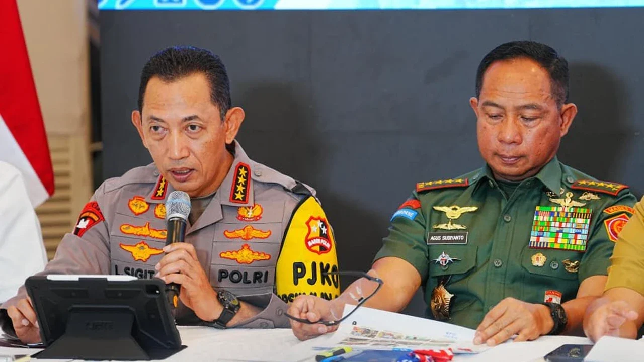 Kapolri Kerahkan 10.759 Personel Tangani Bencana di Sumatera
