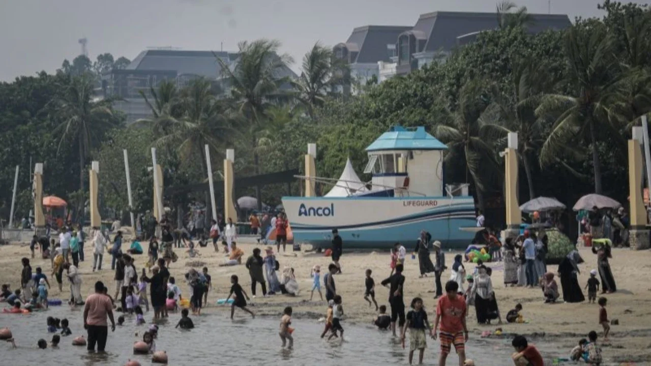 Ancol Donasikan 10% Penjualan Tiket Tahun Baru untuk Korban Bencana Sumatra, TMII Tak Gelar Pesta Kembang Api