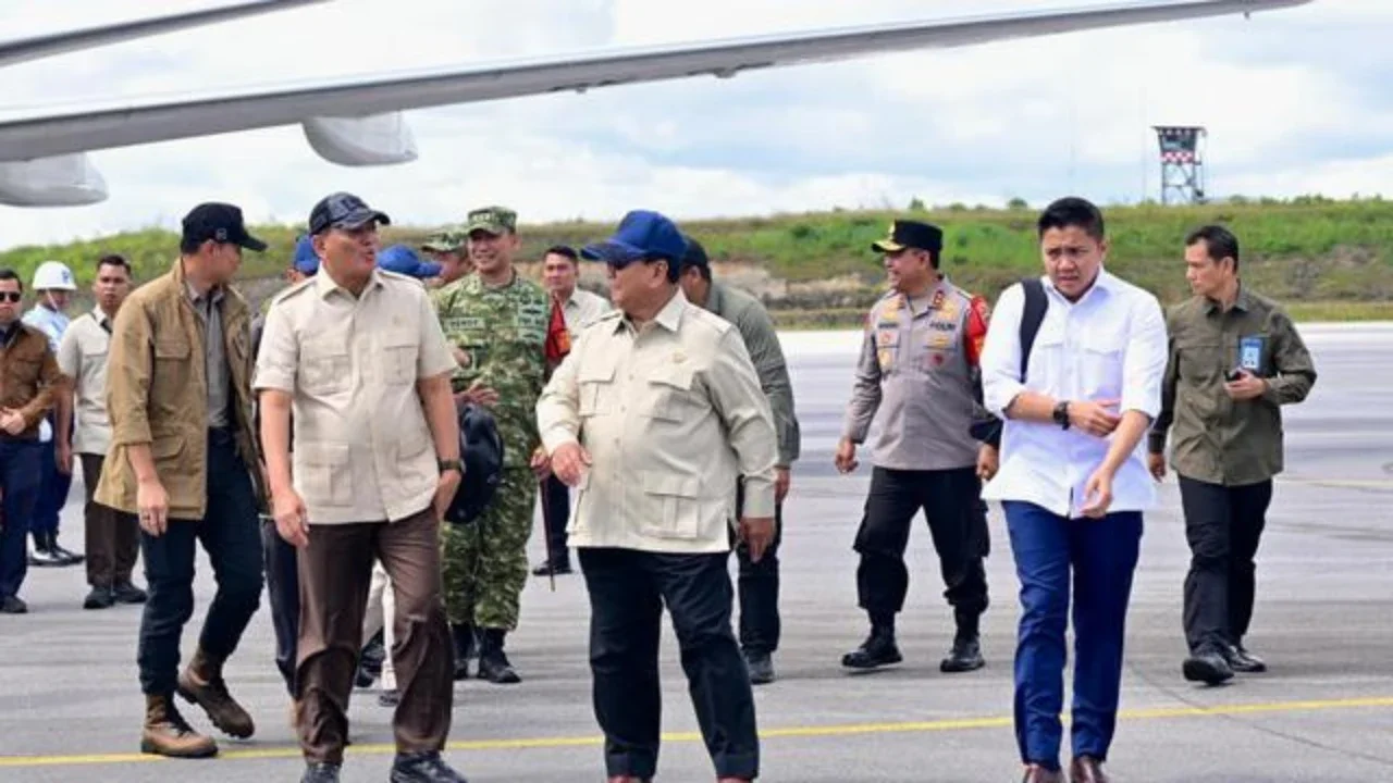 Presiden Prabowo Subianto kembali mengunjungi lokasi terdampak bencana di wilayah Sumatera Utara. Foto: Setpres