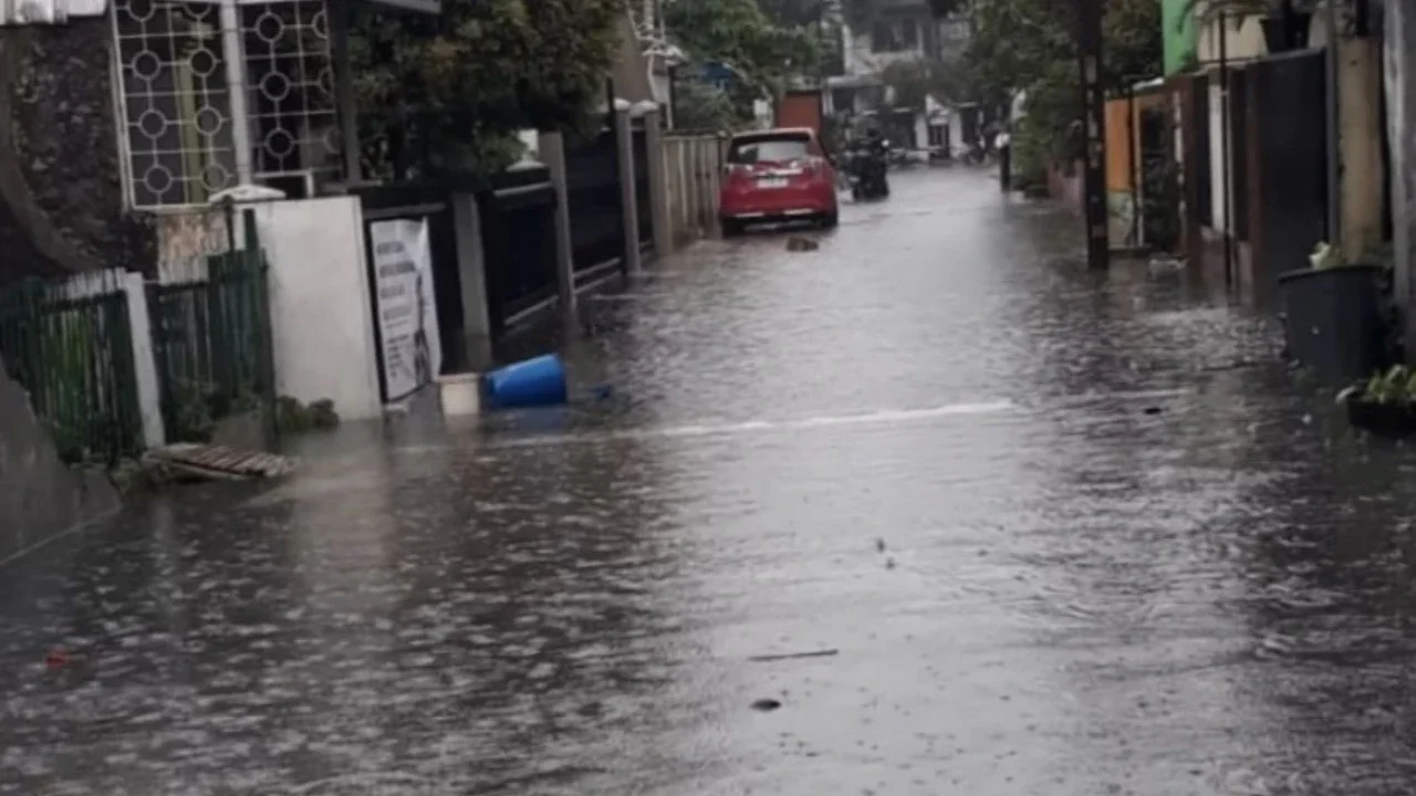 Banjir-Longsor Kepung Kabupaten Bandung, Ribuan Rumah Terendam