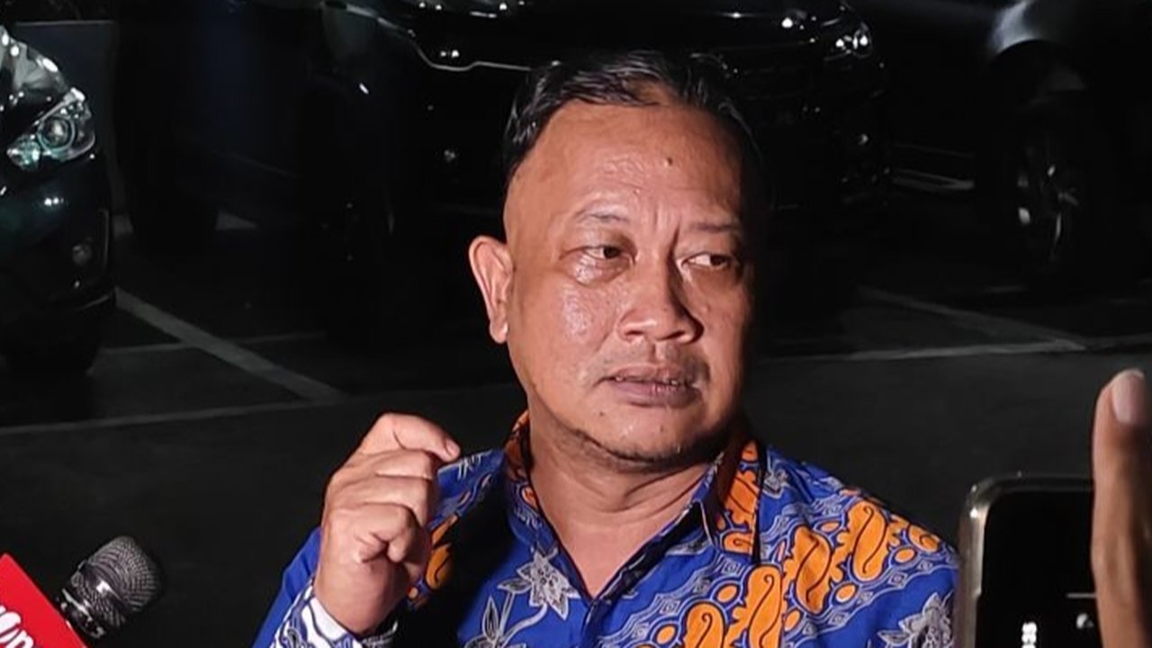 Kompolnas mengumumkan pemecatan tiga oknum polisi atas keterlibatan mereka dalam kasus dugaan pemerasan yang melibatkan AKBP Bintoro, sementara beberapa lainnya mendapat sanksi demosi dan wajib meminta maaf.
