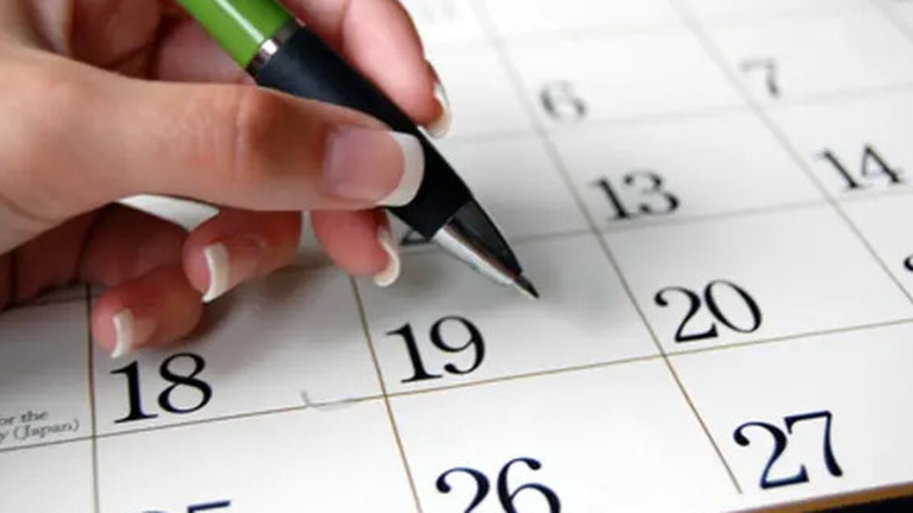 Atur jadwal buka puasa bersama (Via: timecenter.com)