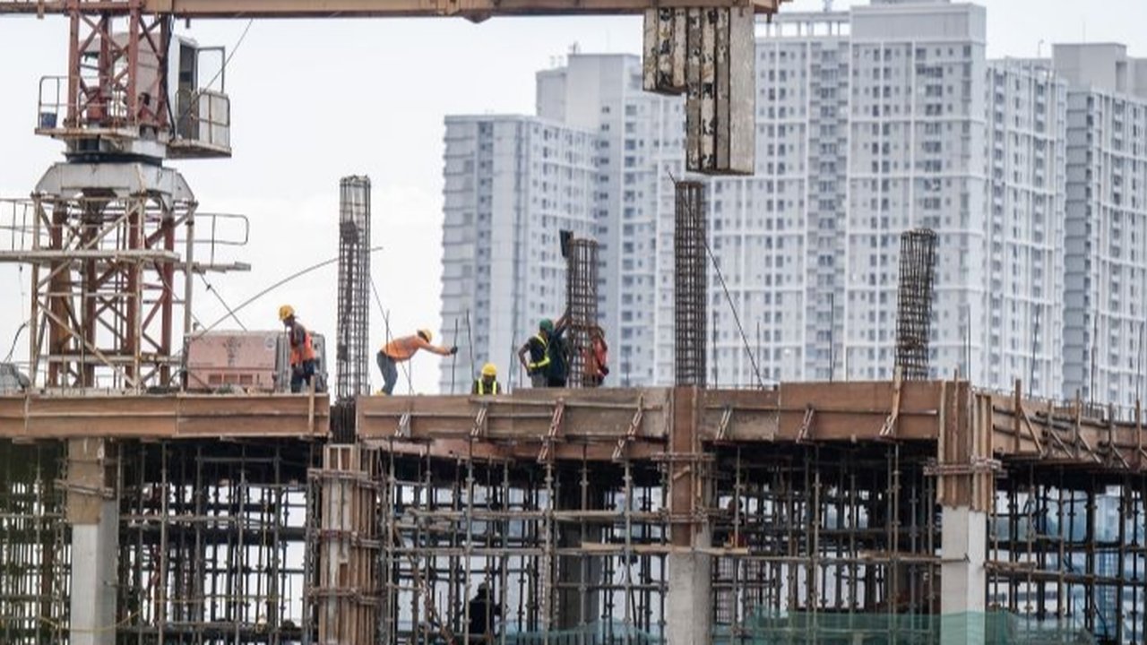 Badan Pusat Statistik (BPS) melaporkan pertumbuhan ekonomi sepanjang tahun 2024 tumbuh 5,03 persen. Capaian tersebut melambat dibandingkan tahun 2023.