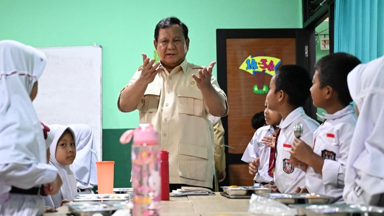 Prabowo Tinjau Program MBG di SDN Bogor