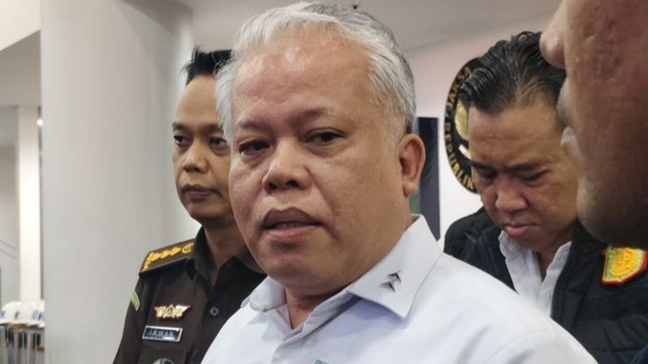 Kapuspenkum Kejagung, Harli Siregar