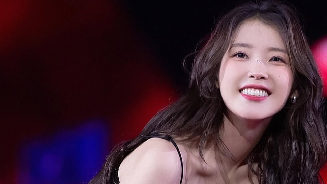 IU Idol K-Pop