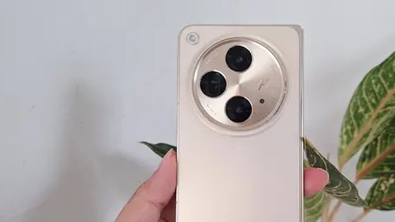 Oppo Find N3 (Liputan6.com/Giovani Dio Prasasti)