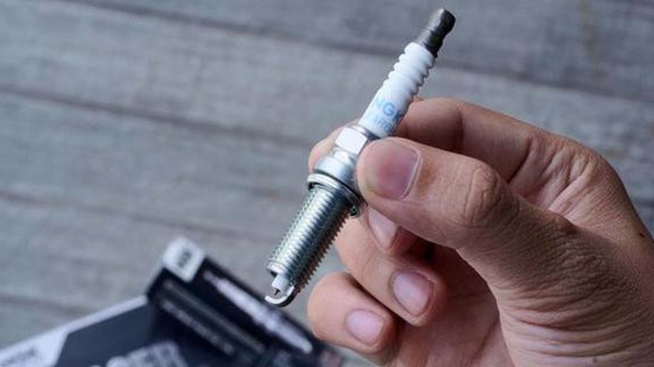 Cara Mengenali Busi Palsu dan Dampaknya jika Digunakan untuk Kendaraan Anda