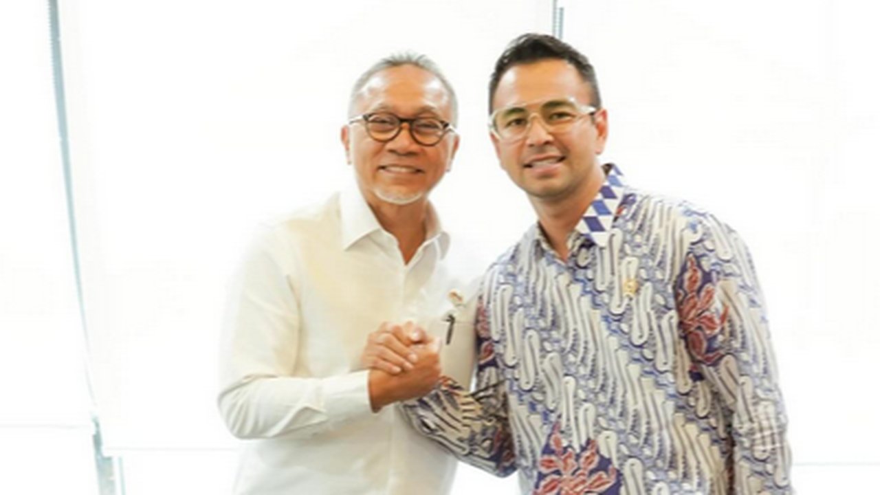 Disebut UKP Paling Aktif, Potret Raffi Ahmad Bertemu Menko Pangan Zulkifli Hasan Bahas Percepatan Swasembada Pangan