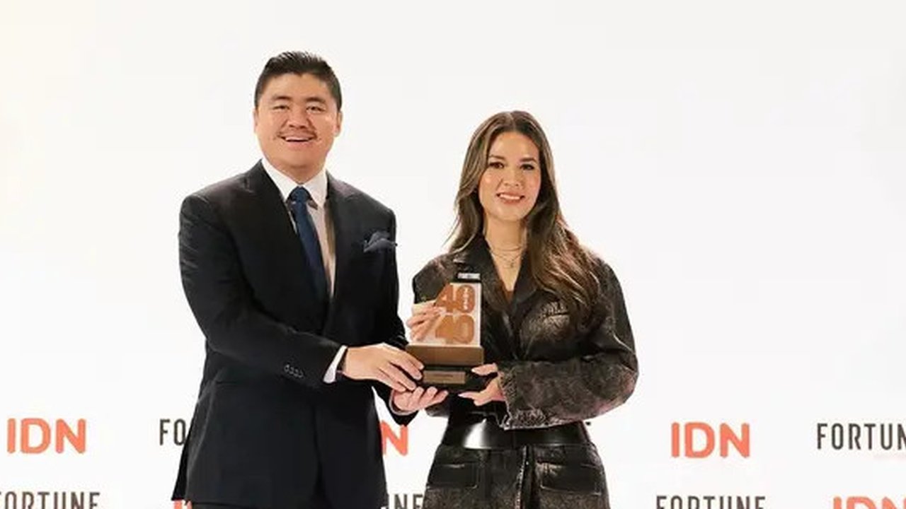 Public figur masuk 40 Under 40 Fortune Indonesia 2025. (sumber: Instagram/arnoldpo/raisa6690)
