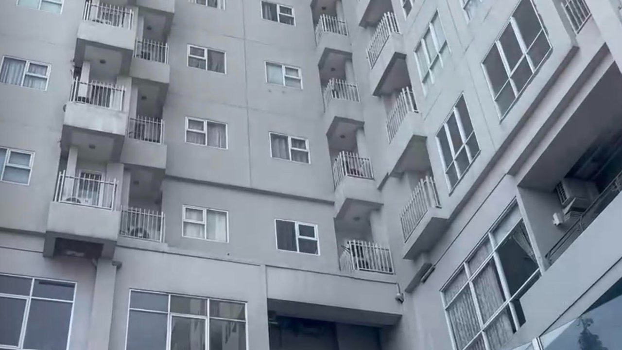 Apartemen Lokasi Bunuh Diri