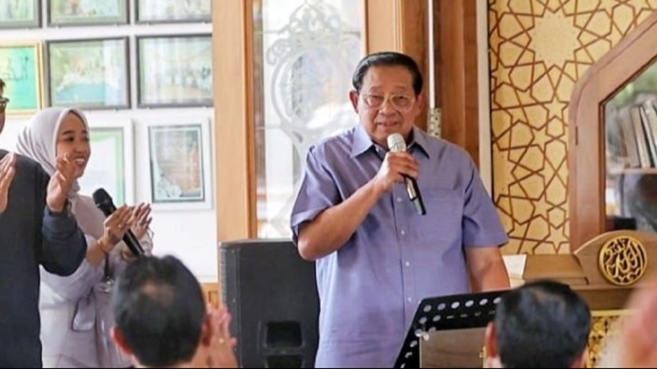 Susilo Bambang Yudhoyono (SBY) berpesan kepada Wali Kota Madiun terpilih, Maidi, untuk memprioritaskan peningkatan kesejahteraan masyarakat dalam periode kepemimpinannya mendatang.