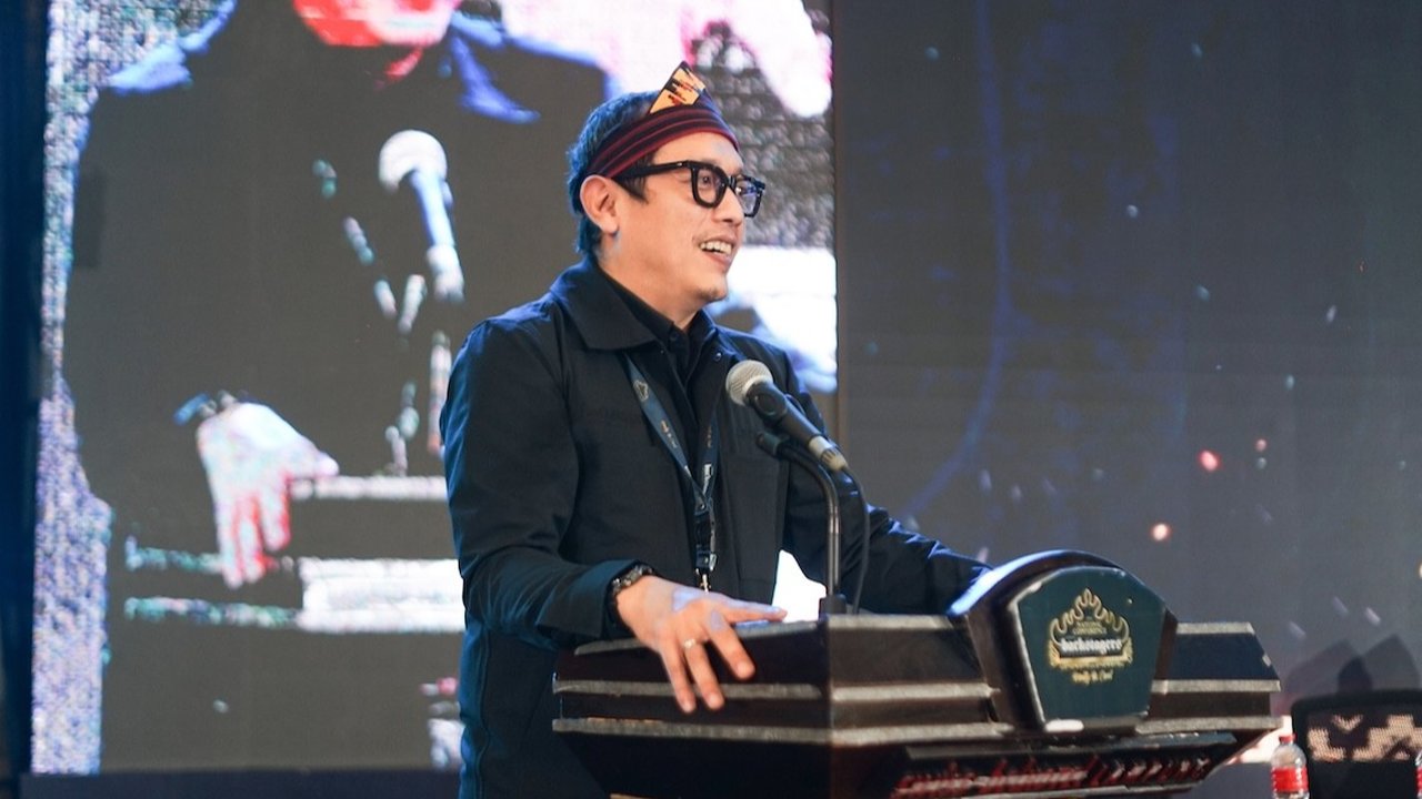 Ketua Umum Backstagers Indonesia Andro Rohmana