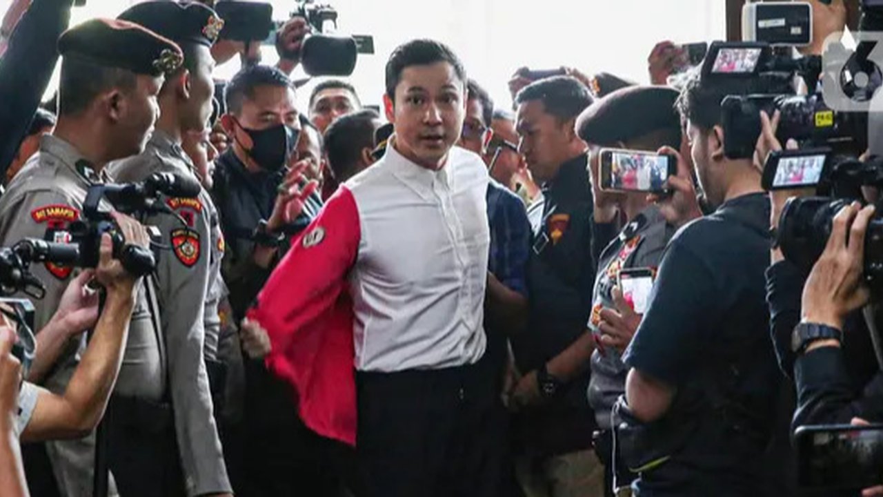 Presiden Prabowo melontar sindiran setelah terdakwa kasus korupsi timah yang merugikan negara Rp300 triliun, Harvey Moeis divonis 6,5 tahun penjara. (Foto: Tim Media Presiden Prabowo Subianto
